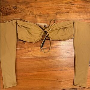 Skim’s Almond color tie front off the shoulder long sleeve bikini top 3x NWT
